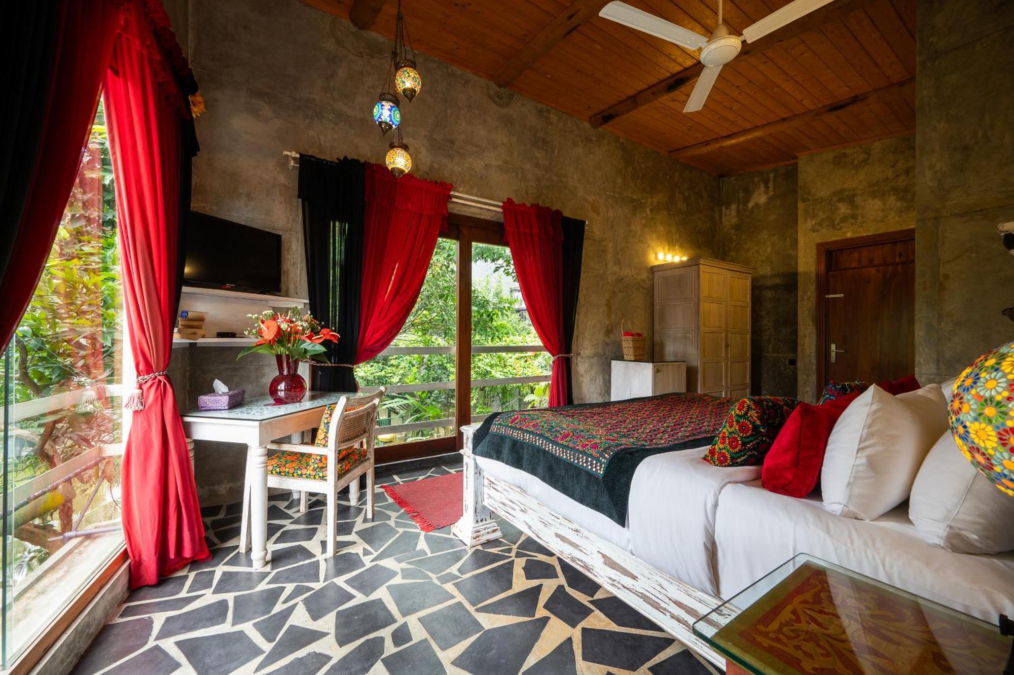 Отель Aathma Colombo House Экстерьер фото