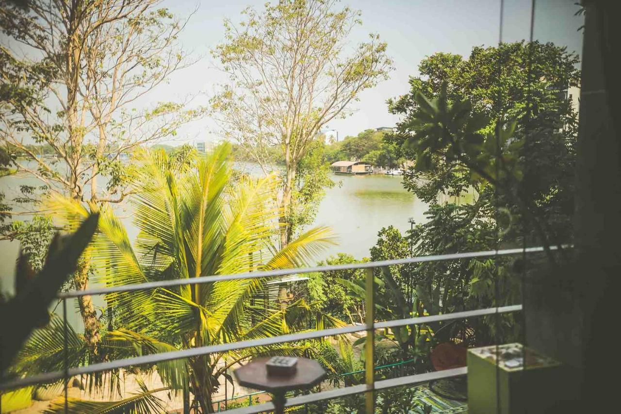 Отель Aathma Colombo House Экстерьер фото